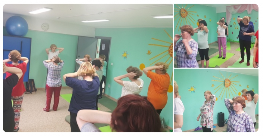 Занятие цигун в группе инструктора Шаповаловой Елены